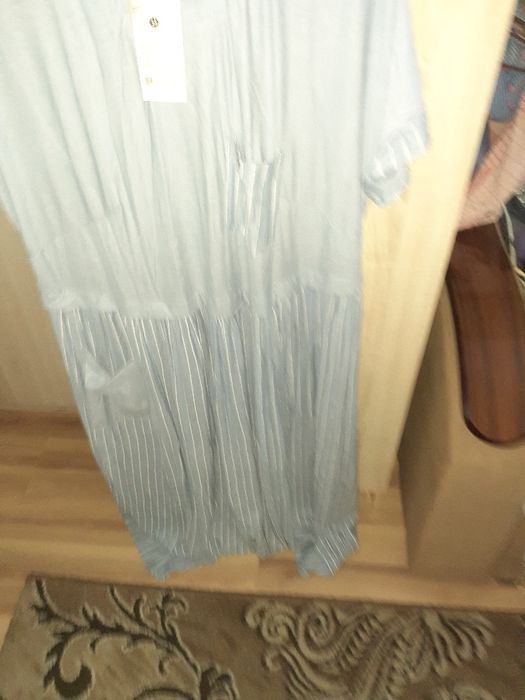 Продам платья летние