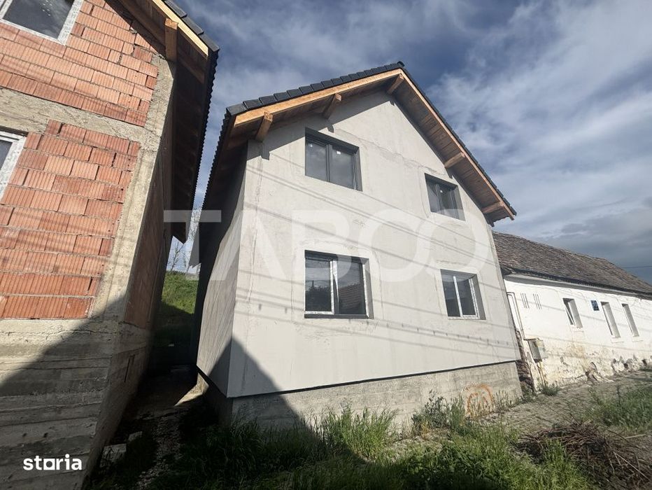 Casa 4 camere individuala  teren 600 mp in Sura Mare Sibiu