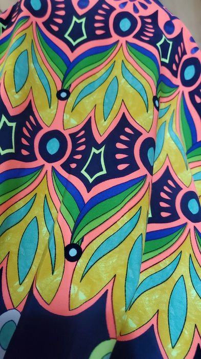 Лятна разкроена рокля