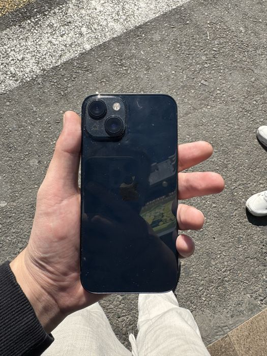 Продам iphone 13