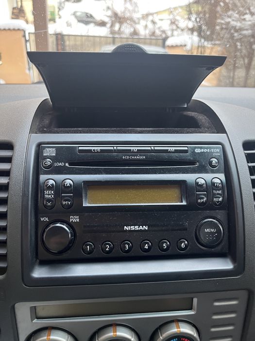Navigatie nissan navara d40 originala