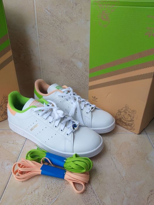 Adidas Stan Smith Miss Piggy & Kermit - мъжки кецове НОВИ С КУТИЯ