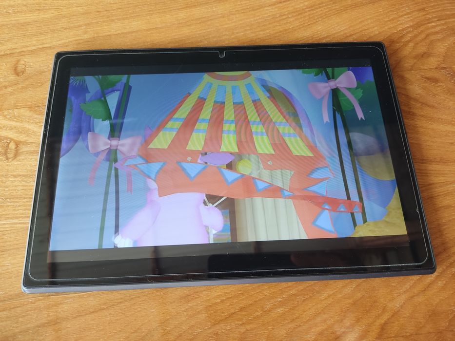 Идеальный планшет с хорошей ёмкостью батарейи Lenovo Tab 4 10 TB-X304L