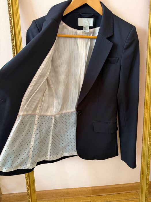 H&M Дамско елегантно вталено сако