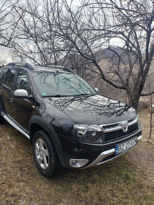 Vând Duster 4x4 1.5 DCI