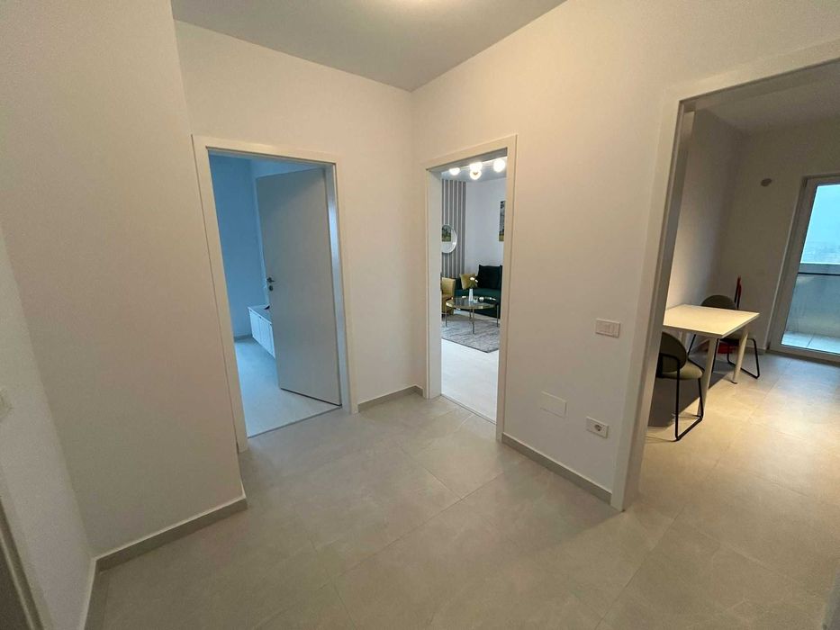 Apartament doua camere, prima inchiriere, loc parcare inclus