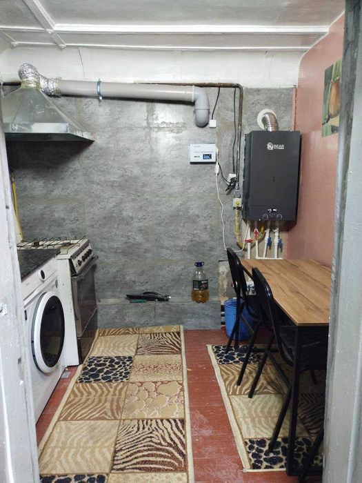 Срочно сдается дом 4 комнаты,2 сотки,Северный вокзал.