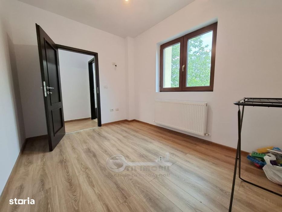 Apartament 3 camere decomandat, capat Cug Valea Adanca, bloc  2022, et