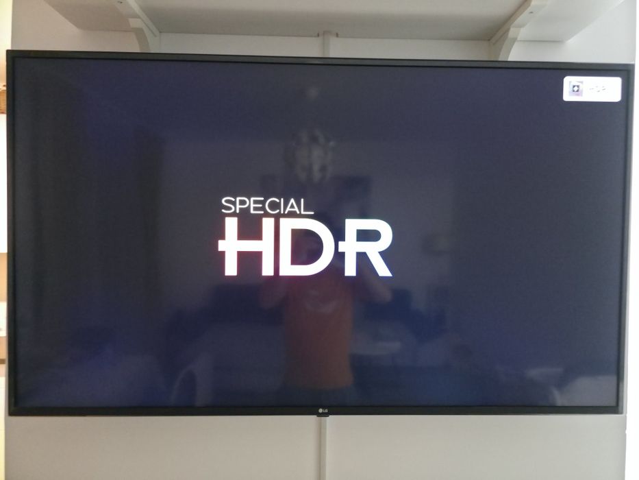 Televizor Smart LG 4k HDR de 152 cm