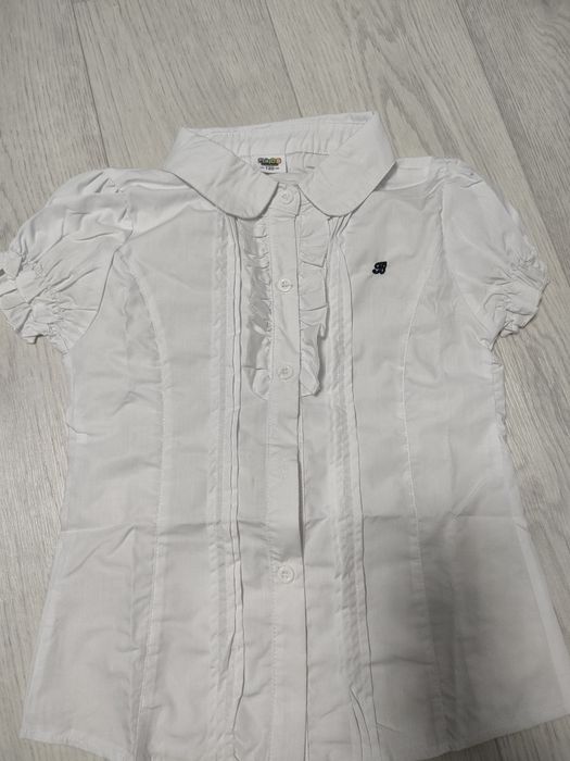 Продам блузку,юбку школьную