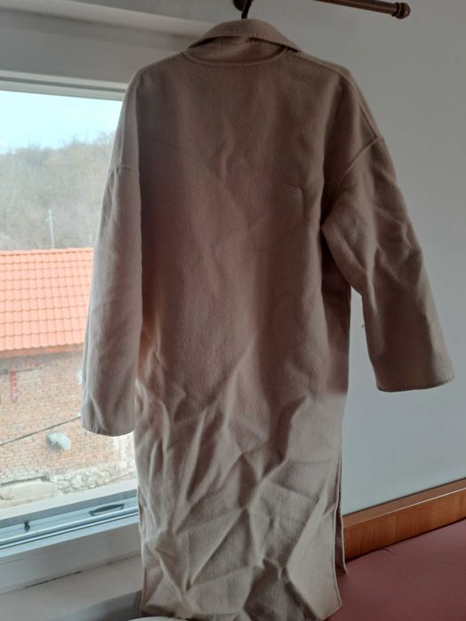 Дълго палто ZARA Размер: M