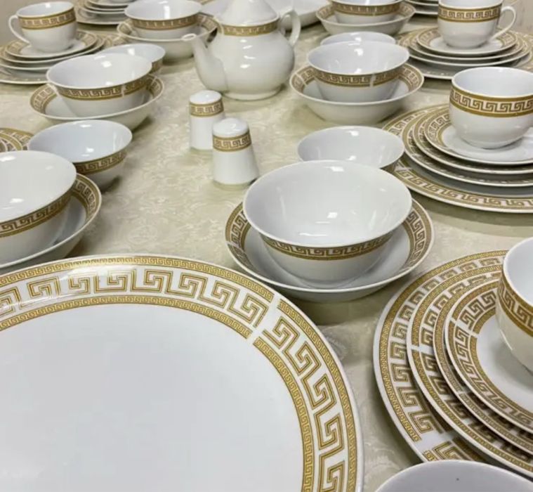 Чайно столовый сервиз