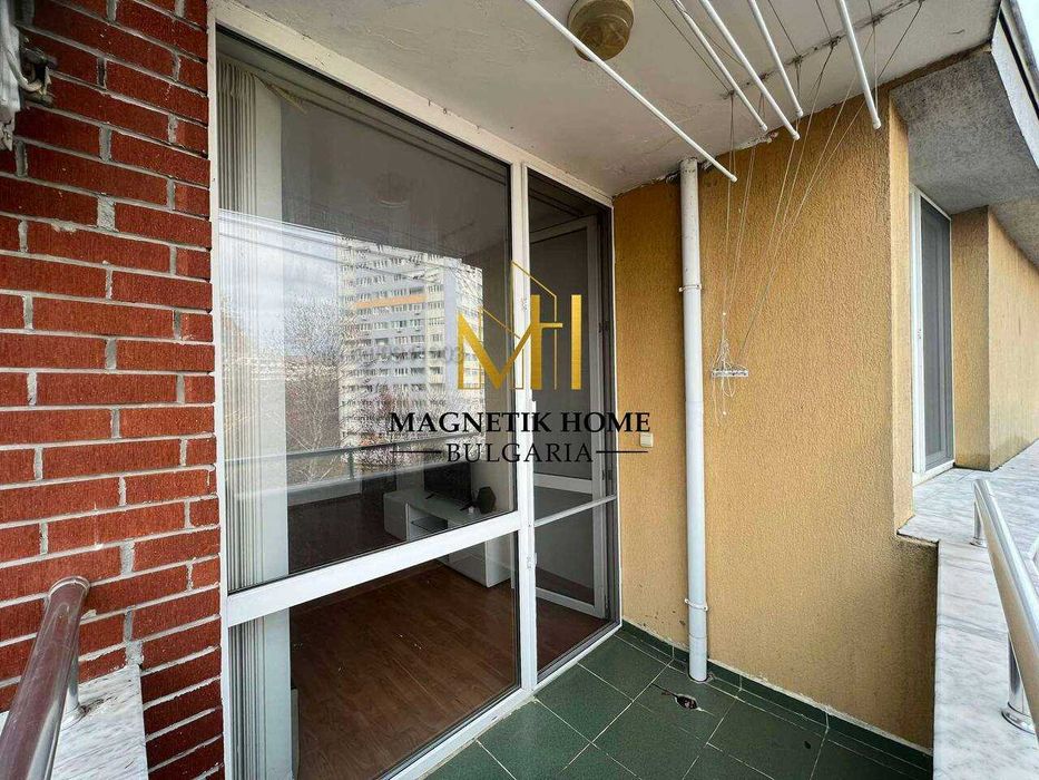 Приветлив двустаен апартамент до у-ще Димчо Дебелянов в жк Славейков