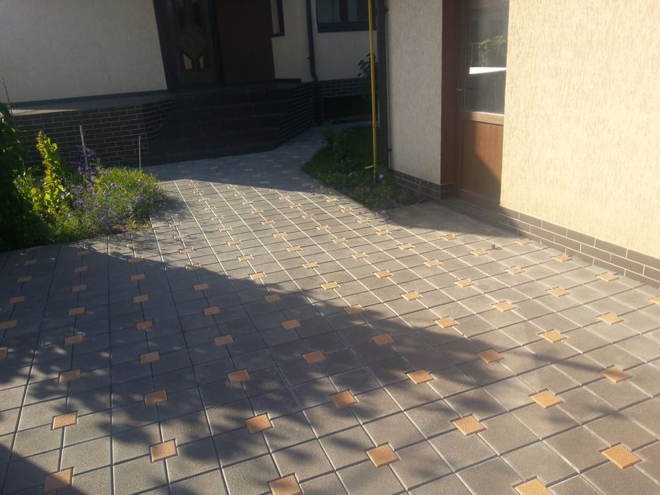 Producem Dale si Pavele din beton model Retango pavaje montaj