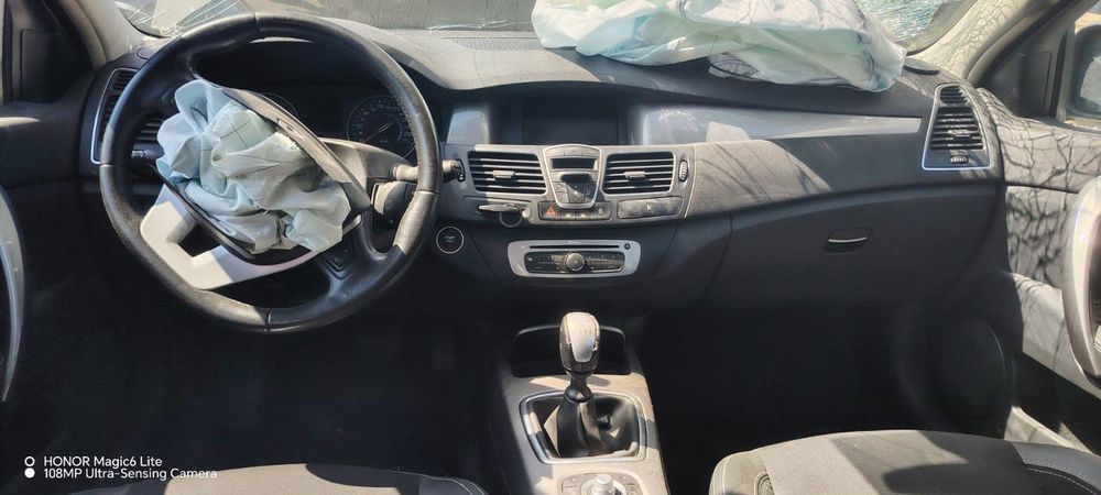 Dezmembrez Renault Laguna - 3 (facelift) (2011 - 2015), 2.0 dci M9R854, manual, M9R854, PK4004