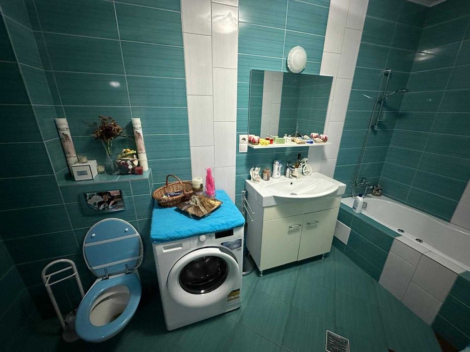 Apartament 3 camere- 2 bai - 2 balcoane - et.1 - Calea Cisnadiei