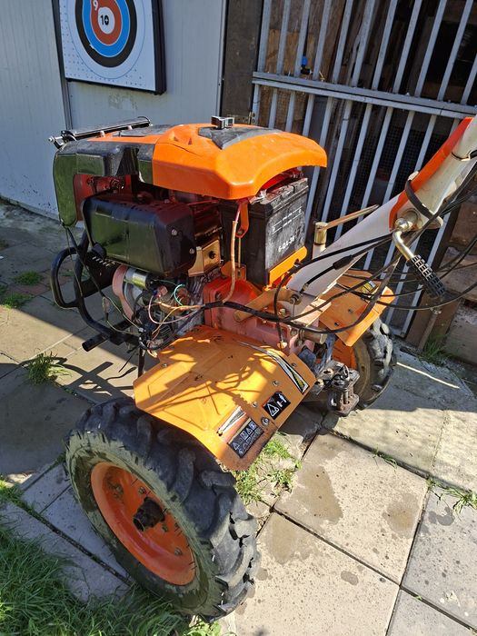 Vinde motocultor ruris diesel sau schimb cu unul mai mic