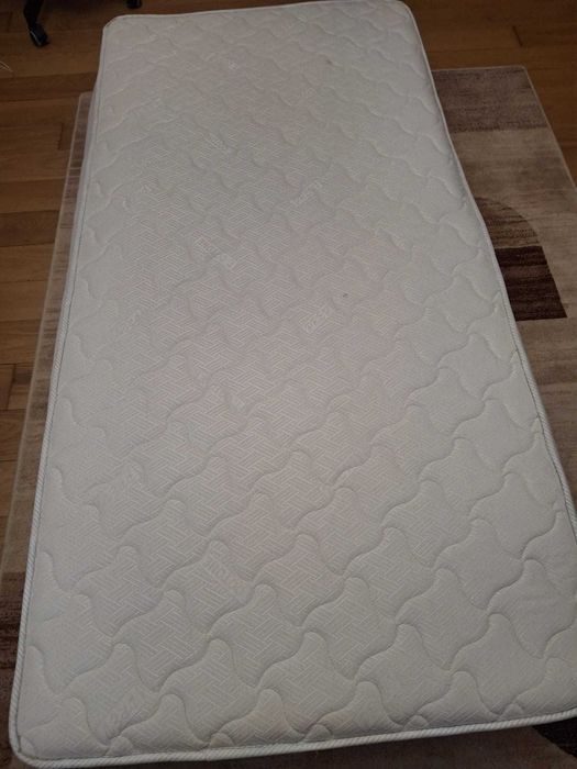 Saltea de pat 90x200 cm