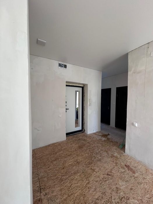 Продам  2х комнатную квартиру