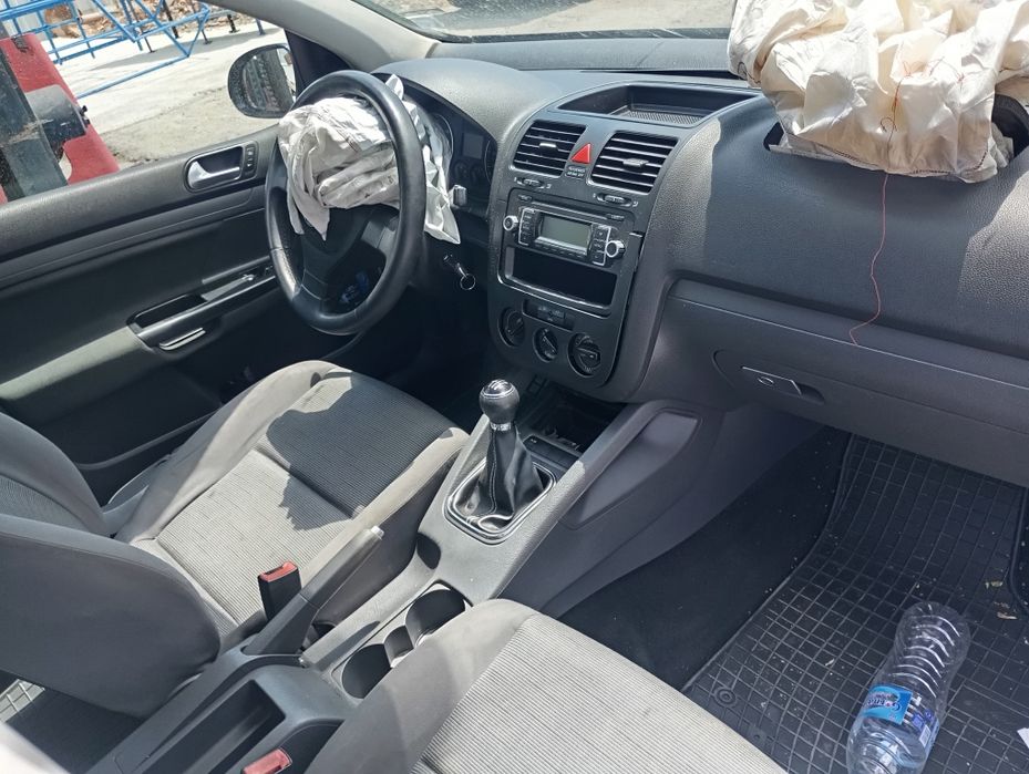 Голф 5 1.9 на части