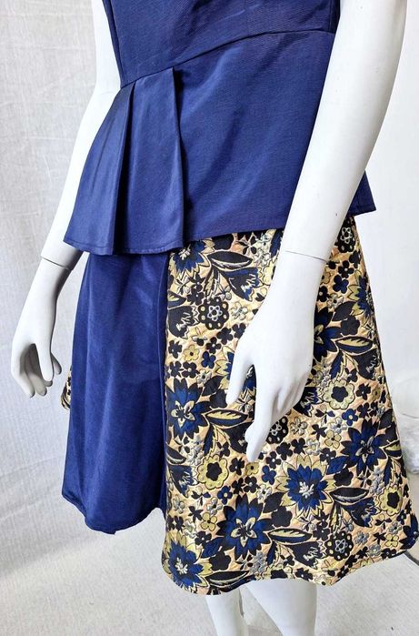 Rochie de Ocazie/Cocktail Elegantă Albastru Marin și Brocart Auriu