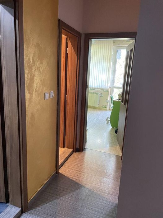 Тристаен апартамент под наем в ж.к. Изток, 2157891