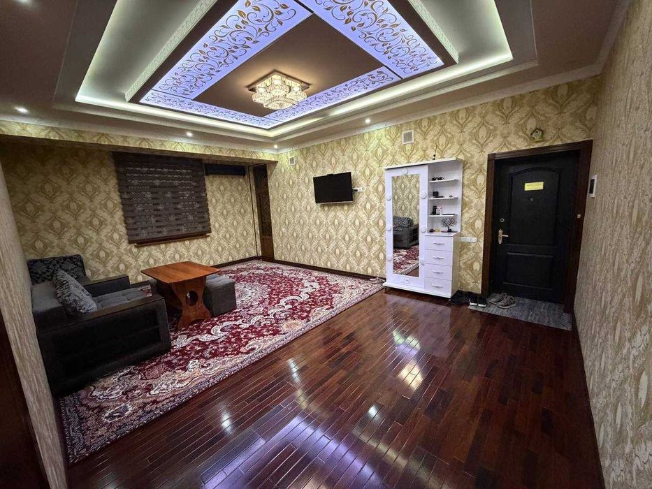 Продаётся 2х передел в 3х комн квартира на 2 этаже Ор-р Теракзор