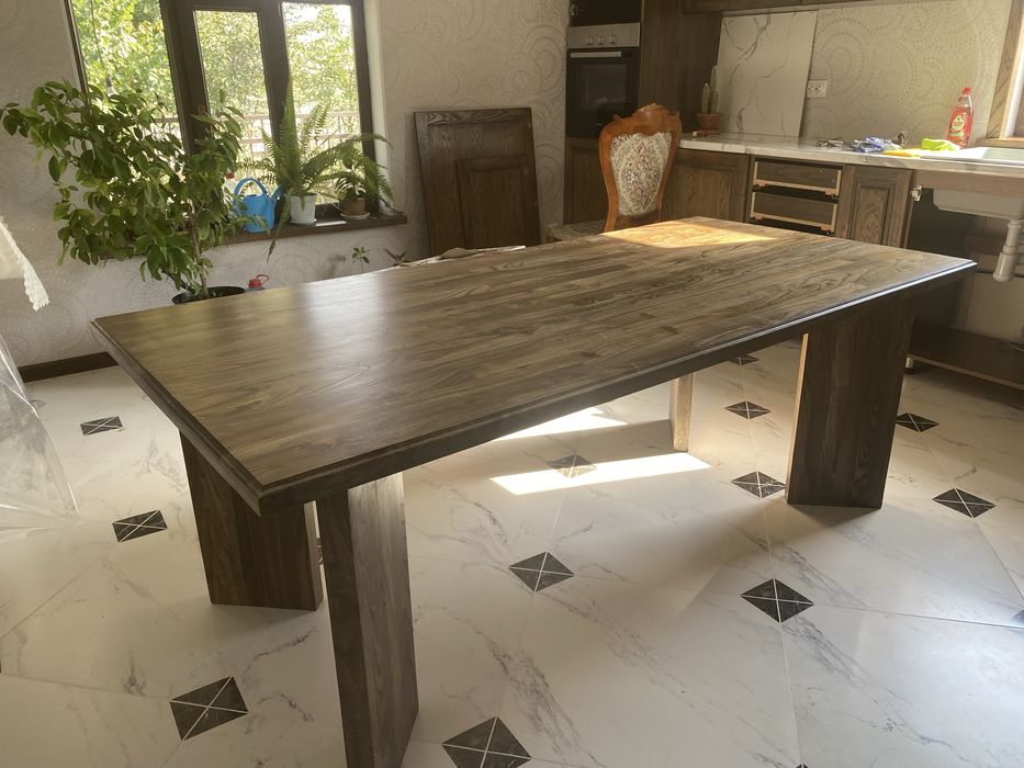 Столы из массива