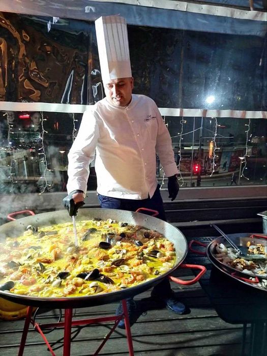 Paella valenciana