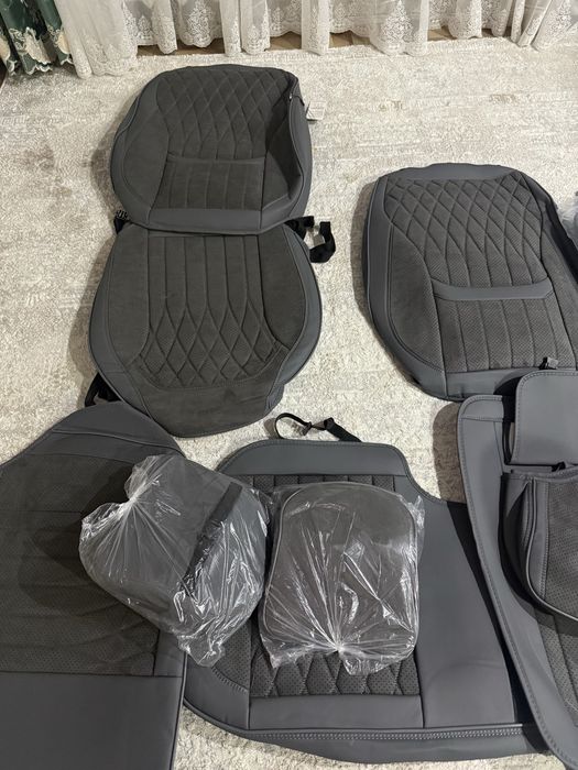 Продам чехол на авто новый