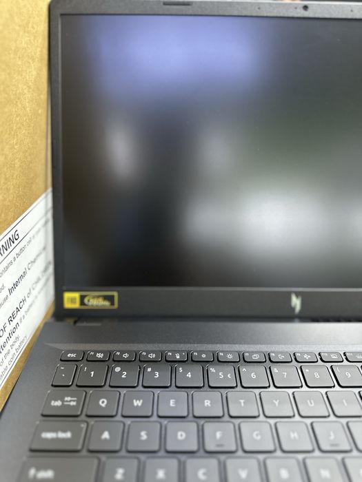 Acer nitro v15 (ANV15-52-58P7)