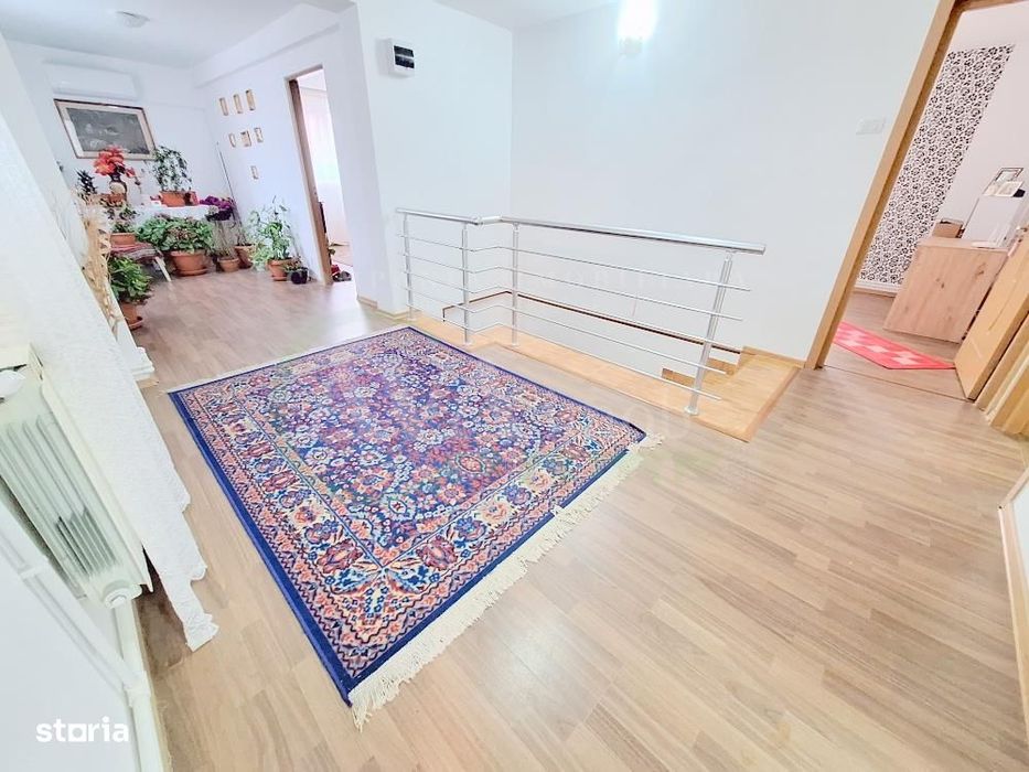 Casa moderna P+1 in Magura,  teren 421 mp, la 10-12 min de Bacau