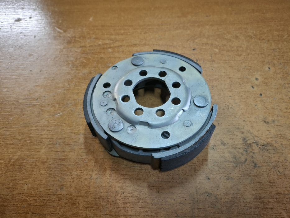 Ambreiaj Aprilia Scarabeo Atlantic  Gilera  Beverly  X9 Vespa 250-300c