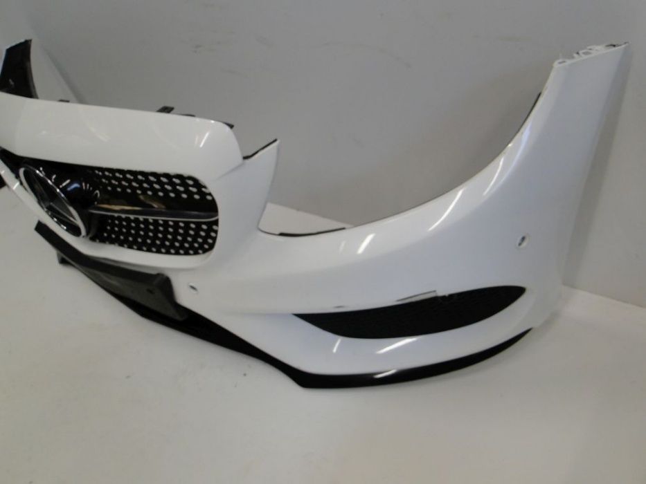 Mercedes W205 C class bara fata amg grila crom scheleti