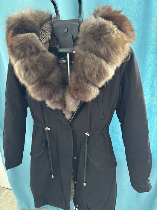 Парка с натуральным мехом