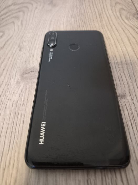 Vand telefon Huawei P30 Lite