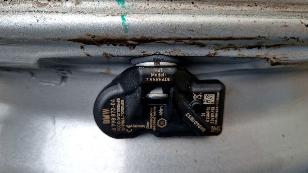 БМВ 17 5х120 лети джанти BMW F10 F25 F30 F34 E90 E83 E84 X1 X3. 5x120