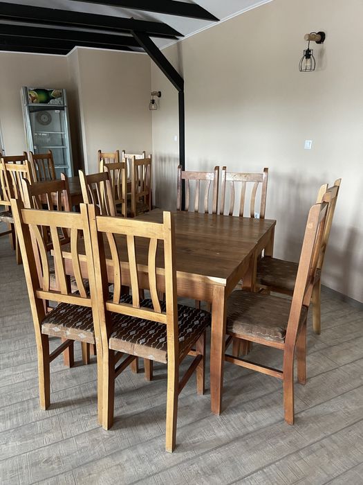 Scaune si mese pentru restaurant