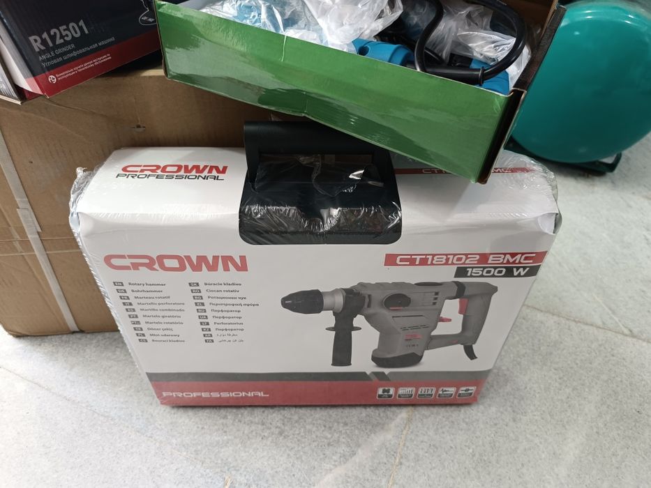 Перфоратор crown 1500w
