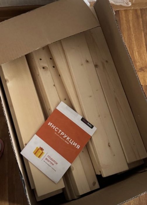 Продаю детская кроватка с матрасам