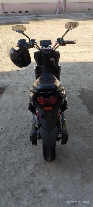 Электроскутер Редлайн сотилади