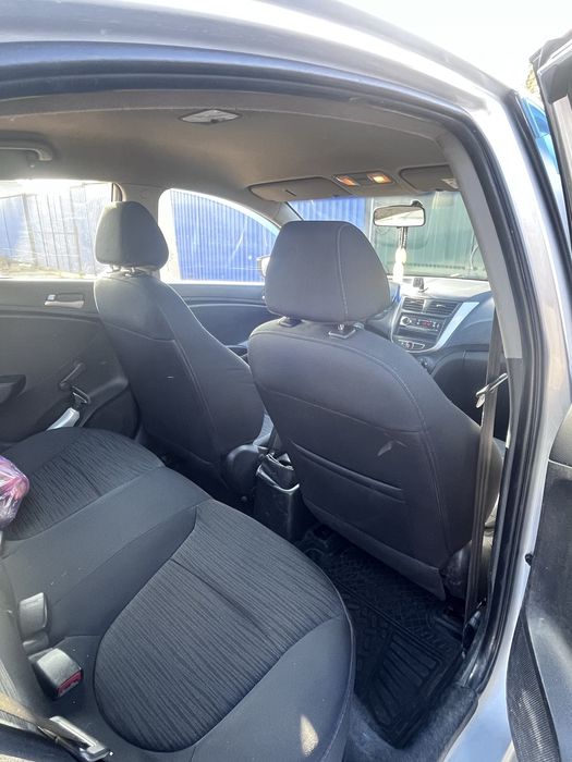 Hyuindai Accent продаю