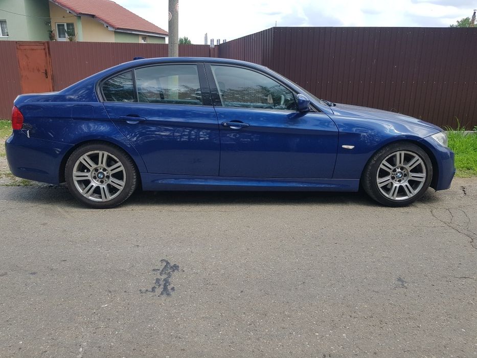 Usa stanga dreapta aripa bmw e90 381/5