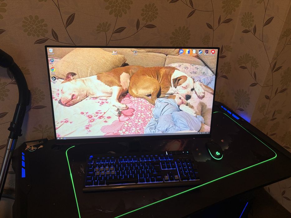 Vand pc complet cu biro schimb cu telefon