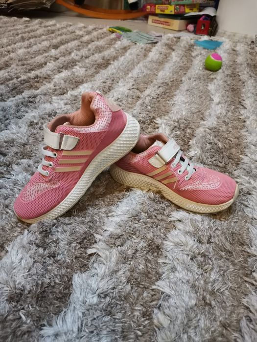 Детски маратонки 33 номер