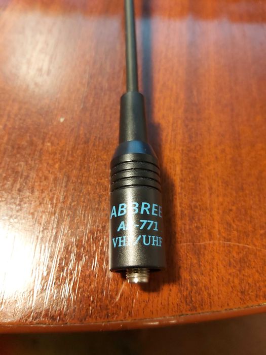 Antena statie radio VHF-UHF Abbree AR-771 cu castig de semnal marit, 36cm, sma-f.