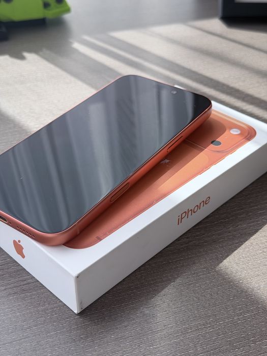Iphone 17 pro, 256gb, orange (93% емкость)