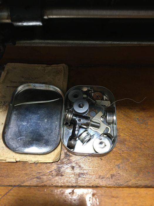 Швейная машинка Подольск ретро