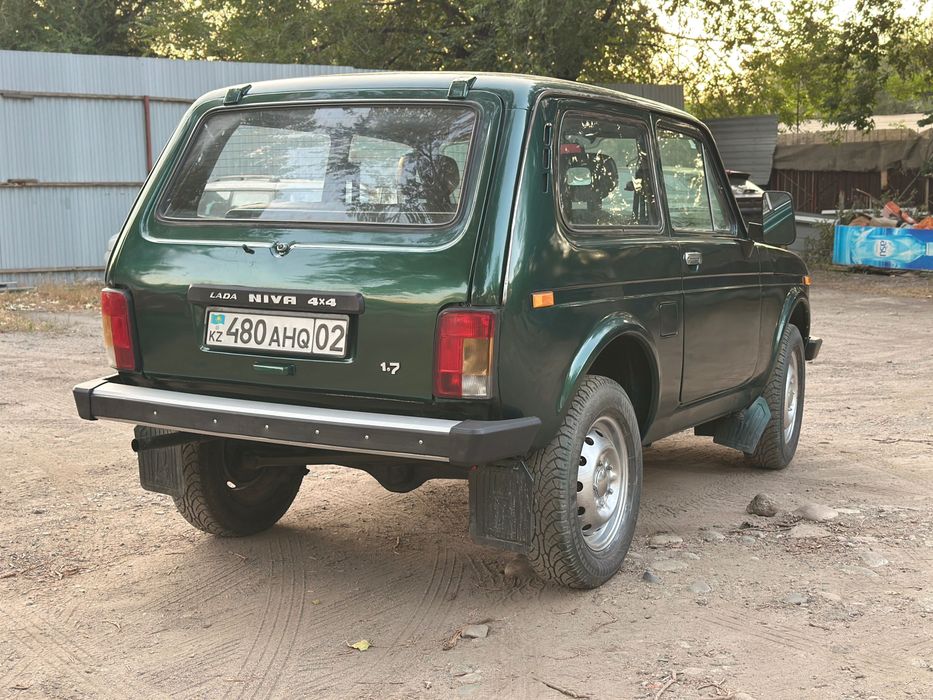 Нива Ваз 2121 Lada