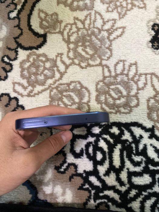 Samsung Galaxy a 35 256 GB 5 G RAAM 8 GB 
2.60